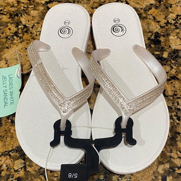 Shoes - White Glitter Jelly Sandals